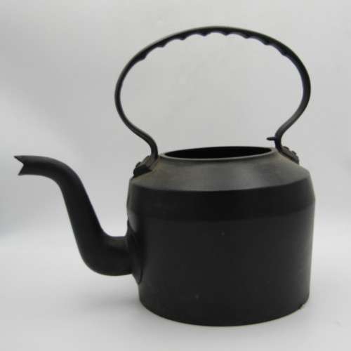 Vintage Holcroft Cast Iron kettle - no lid