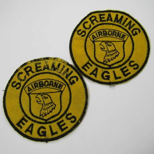 Pair of US Army 101st Airborne Division Screaming Eagles cloth badges