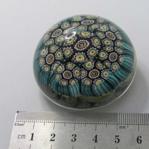 Italian Murano Millifirori glass paper weight