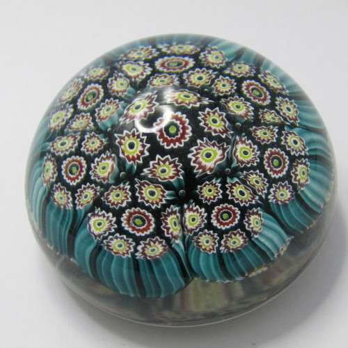 Italian Murano Millifirori glass paper weight