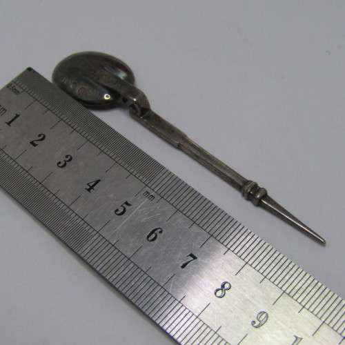 Vintage Hallmarked Silver Benwell replica spoon by Reid & Sons in box