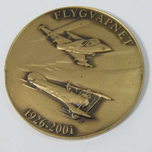 Swedish Air Force 75th Anniversary 2001 medallion issued to SA pilot
