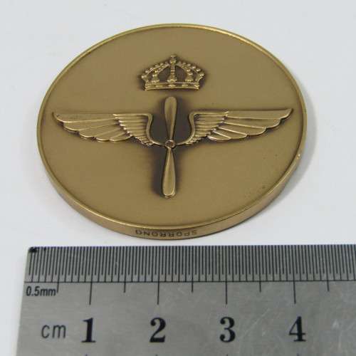 Swedish Air Force 75th Anniversary 2001 medallion issued to SA pilot