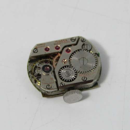 1944 Omega ladies manual wind watch - Working - No name on dial - Serial 111 00 035