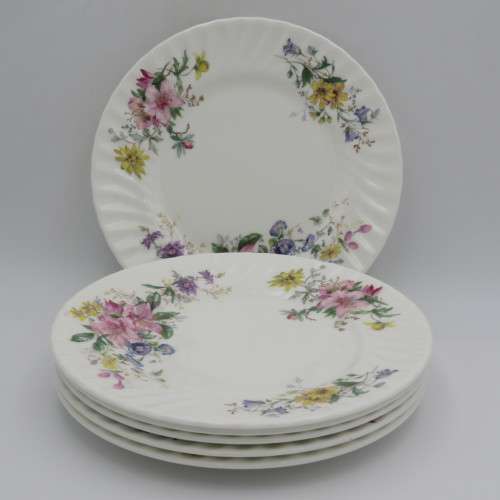 Set of 6 Royal Doulton Arcadia medium plates