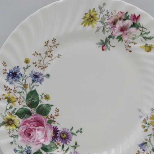 Set of 6 Royal Daulton Arcadia dinner plates