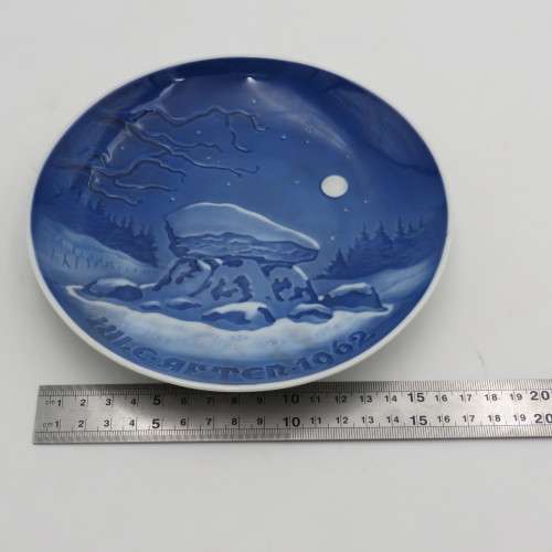 Biny & Grondahl 1962 Christmas plate in box