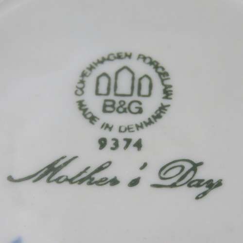 Biny & Grondahl 1974 Mother`s Day plate in box