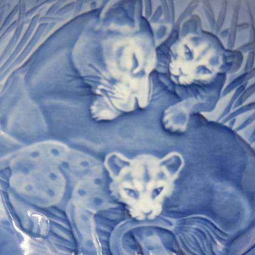 Biny & Grondahl 1982 Mother`s Day plate in box