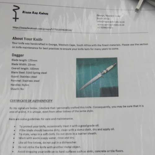 Custom made fixed blade dagger by Riaan Ras with certificate