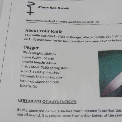 Custom made fixed blade dagger by Riaan Ras with certificate