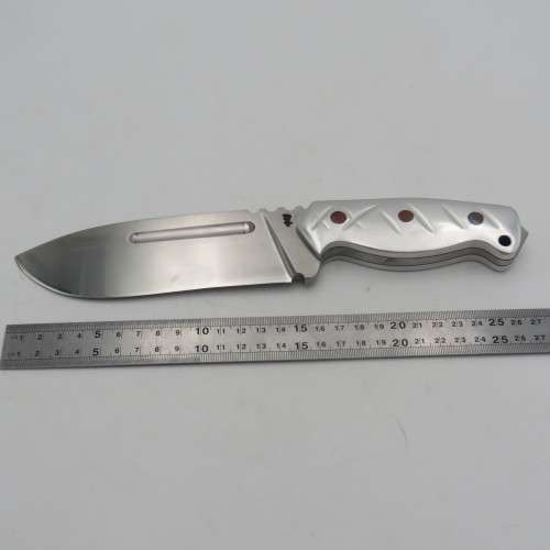 Handmade Hunter fixed blade knife by Riaan Ras with certificate