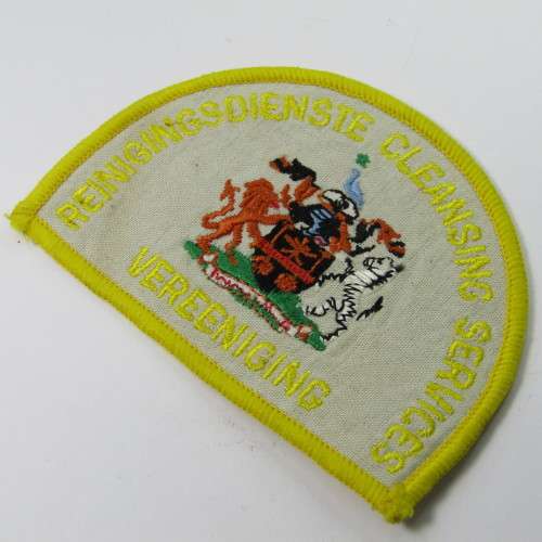 Vintage Vereeniging cleansing services cloth badge