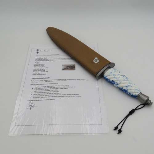 Custom made Riaan Ras dagger with leather sheath and certificate