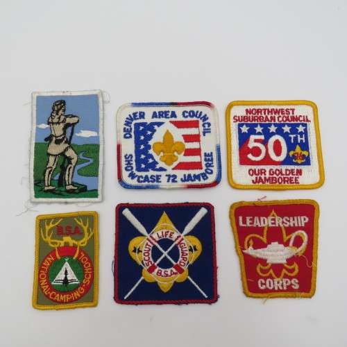 Large lot of boy scouts badges