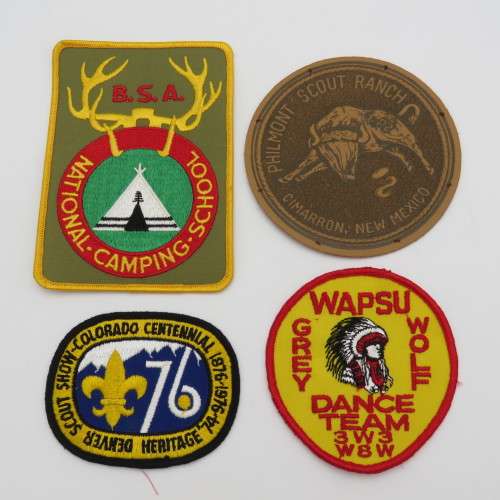 Large lot of boy scouts badges