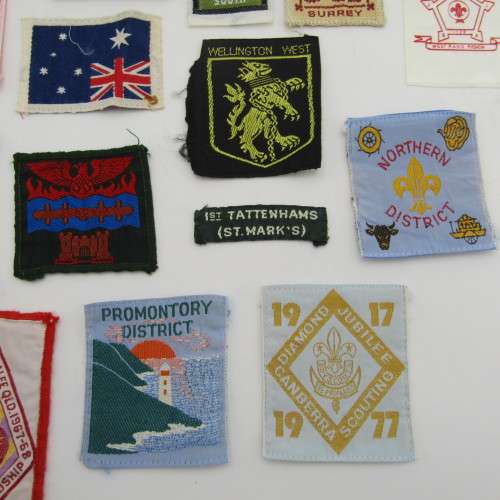 Lot of assorted boy scout cloth badges