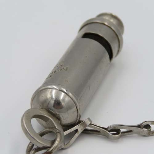 The ACME City whistle with chain