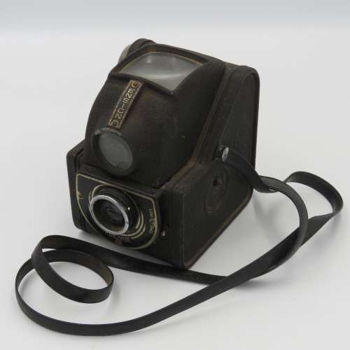 Ensign Full - VUE camera 1939 ( 120 film) - one of early ones