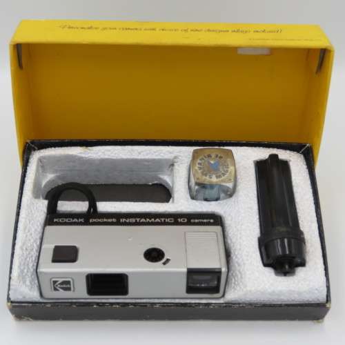 Kodak pocket instamatic 10 camera in original box - with flash attachment