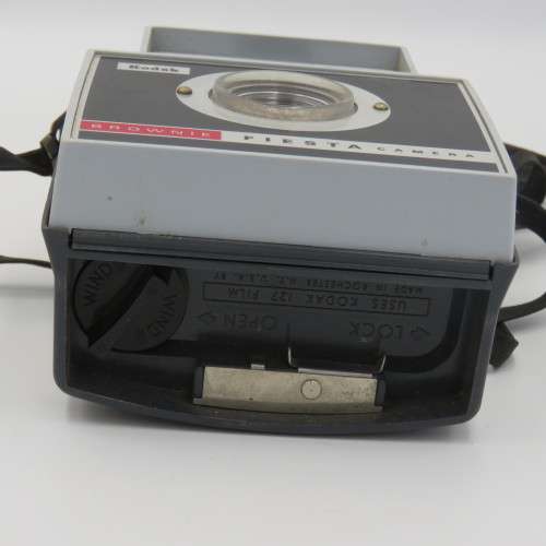 Kodak Brownie Fiesta camera in original box (1962-1966)