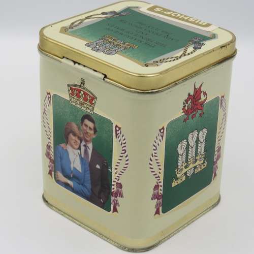 1981 Prince of Wales and Lady Diana Spencer tea tin - still sealed with contents