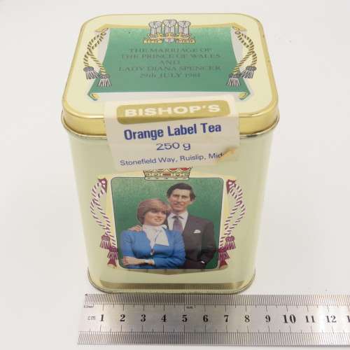 1981 Prince of Wales and Lady Diana Spencer tea tin - still sealed with contents