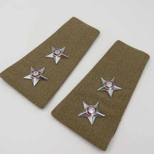 Pair of SADF Lieutenant step - outs rank epaulettes