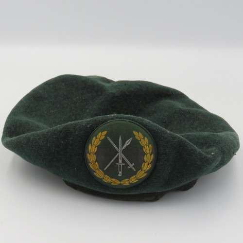 SA Army 3 SA Infantry beret with badge