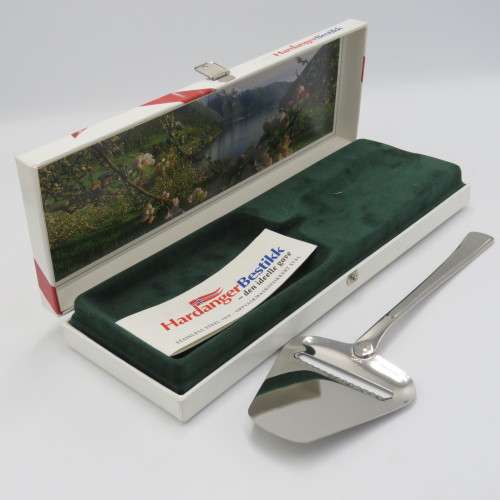 Hardanger Bestikk cheese cutter knife in box