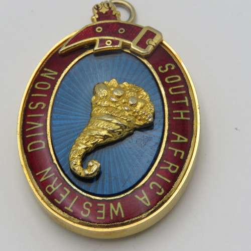 Masonic South Africa Western Division collar jewel