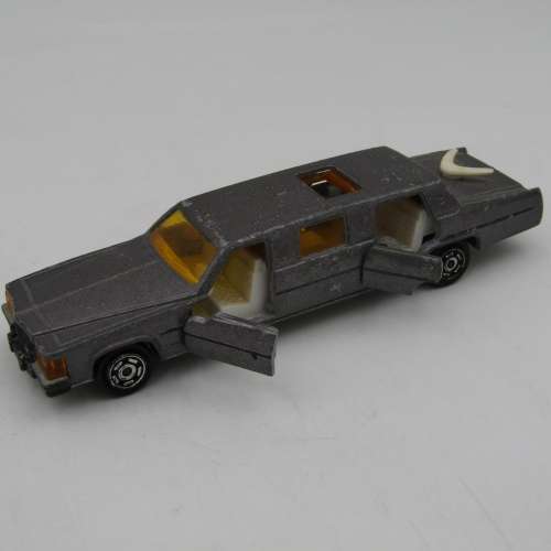 Majorette #339 Limousine die-cast model car - scale 1/56