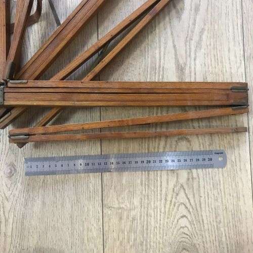 Vintage wooden The Giraffe Ashfords patent Tripod