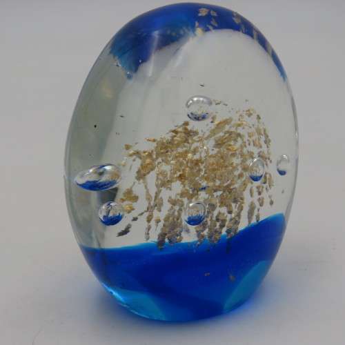 Handmade glass paperweight with bubbles design