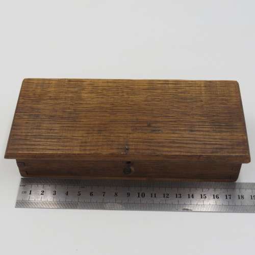 Antique pocket balancing scale with weights