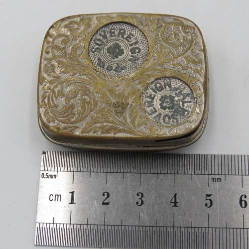 Vintage metal coin holder case with place for sovereign, half sovereign, shilling and sixpence