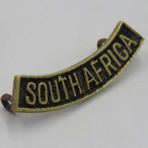 Pair of WW2 South Africa shoulder titles
