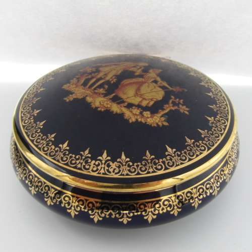 Vintage Limoges blue and gold porcelain tinket bowl with lid.