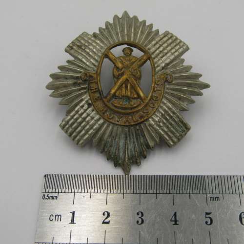 The Royal Scoots cap badge