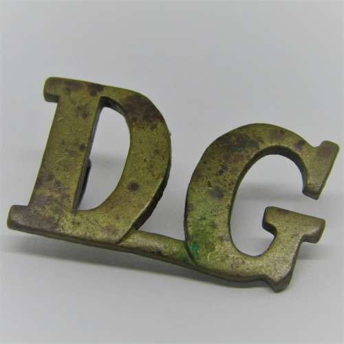 Dragoon Guards brass shoulder title