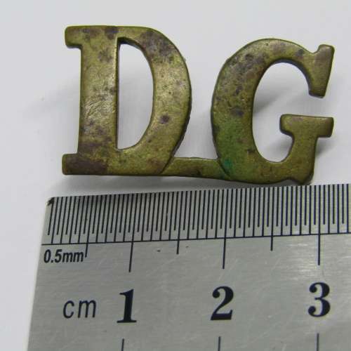Dragoon Guards brass shoulder title