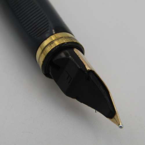 Vintage Sterling silver Parker Pen with 14kt gold nib