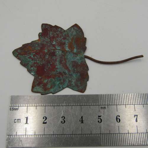 Lot of brass and metal Leaf shaped door decoration pieces