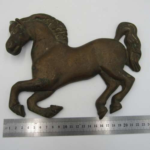 Antique Copper horse door decoration - weighs 1.8 kg