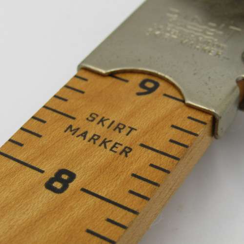 Vintage Pin - it skirt marker - made in Union of South Africa