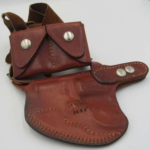 El-Paso leather body holster and ammo pouch for .38 revolver