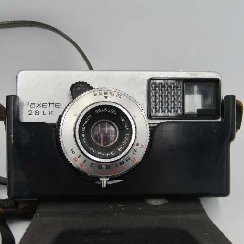 Braun Paxette 28 - (1964 to 1968) in original case - analogue