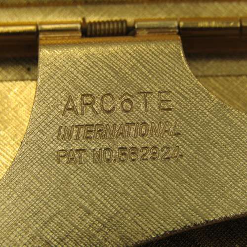 Vintage Arcote International cigarette case with lighter