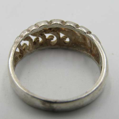 Vintage Sterling silver ring - weighs 2,6g - size L 1/2