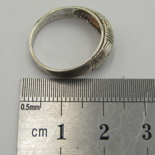 Vintage Sterling silver ring - weighs 2,3g - size O
